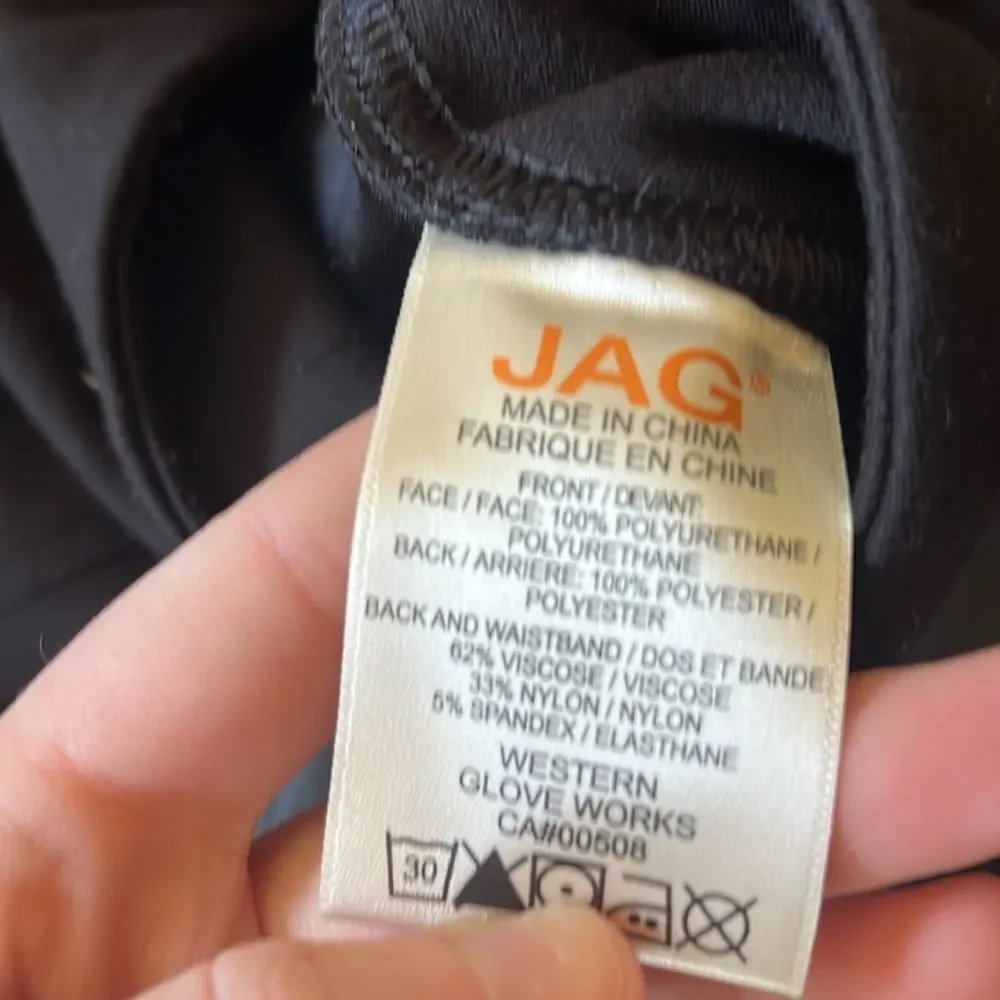 JAG FAUX LEATHER SKINNY PULL ON PANTS SIZE 10